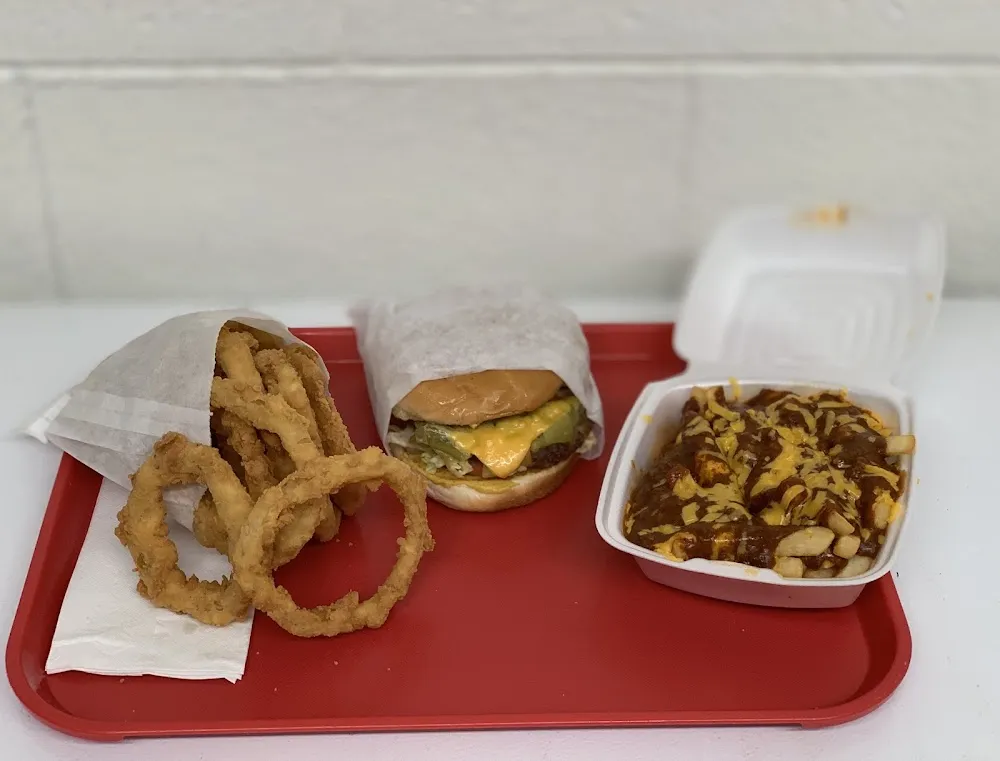 Burger Chili Cheese Fries